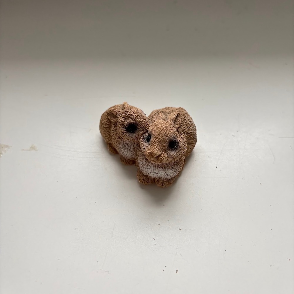 Stone Critters Littles Rabbit Figurine SCL-092 United Design Corp USA Made Bunny